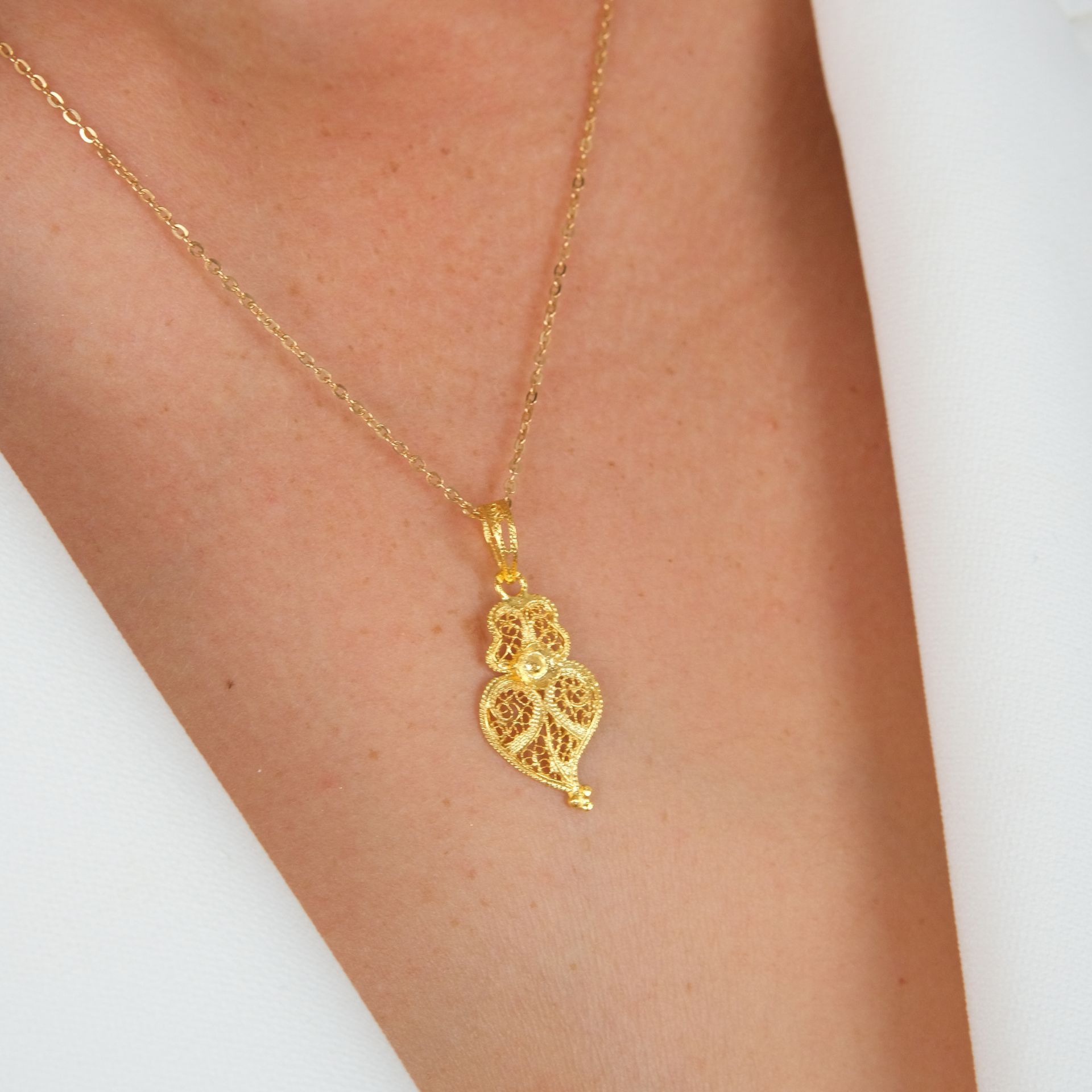 Necklace Heart of Viana S in 19,2Kt Gold