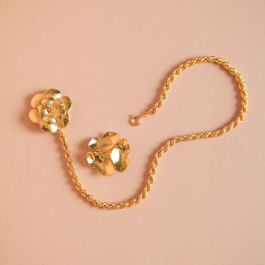 Brooches There Go the Flowers of Amália in Gold Plated Silver styled on model - Gold jewelry