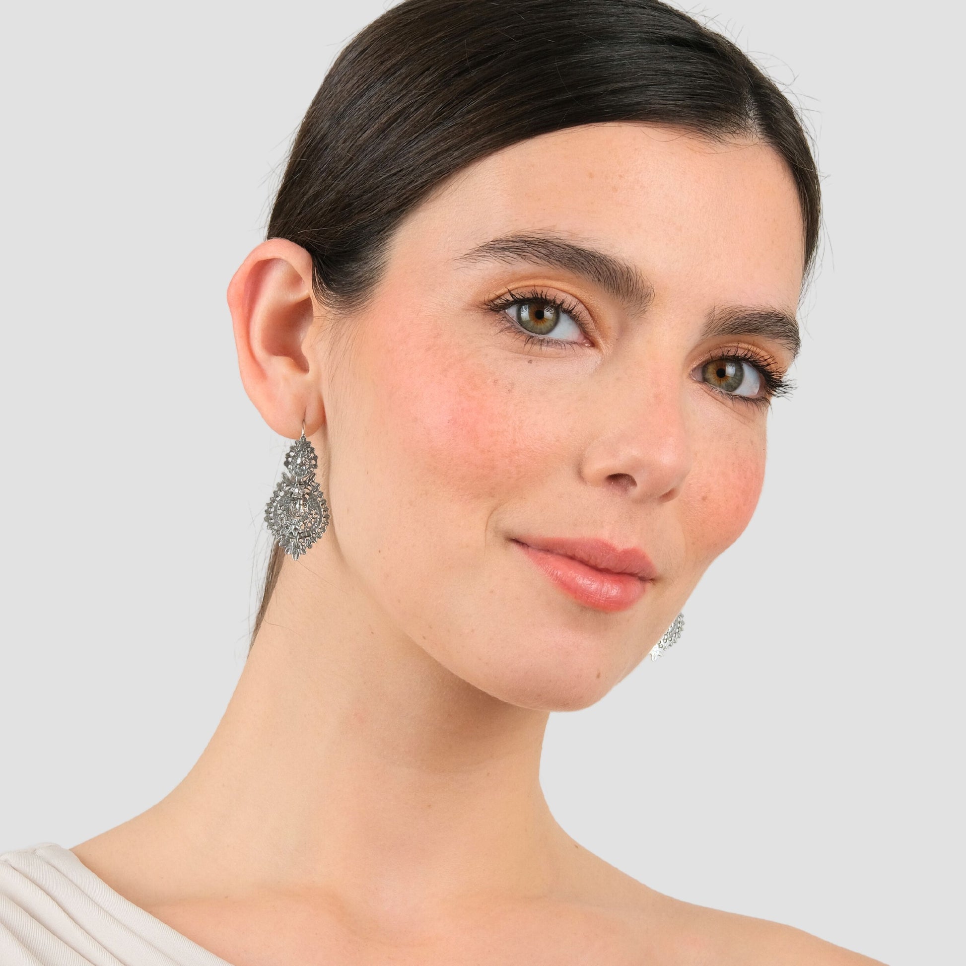 Queen Earrings S in Silver