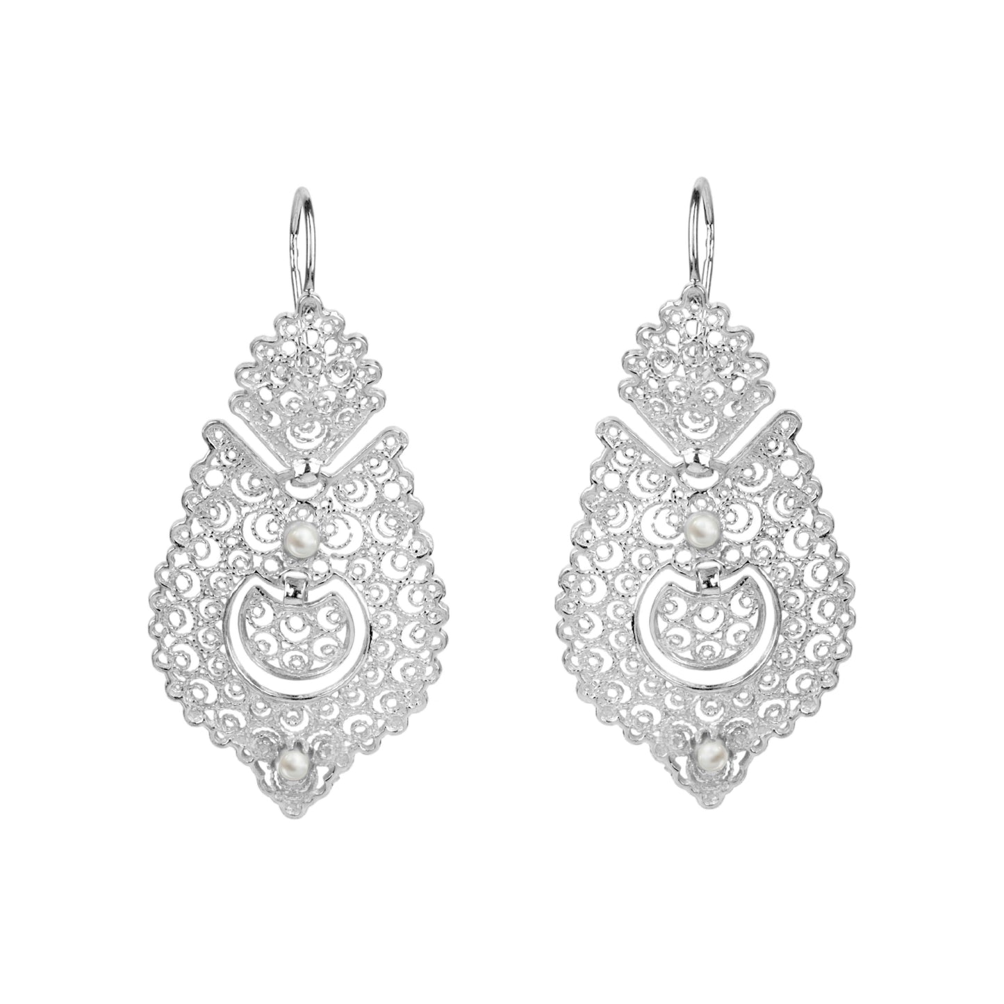 Queen Earrings Filigree in Silver with Pearls