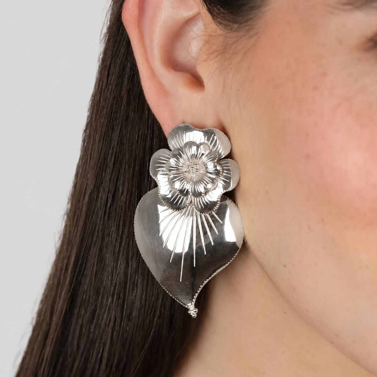 Earrings Heart of Amália in Silver