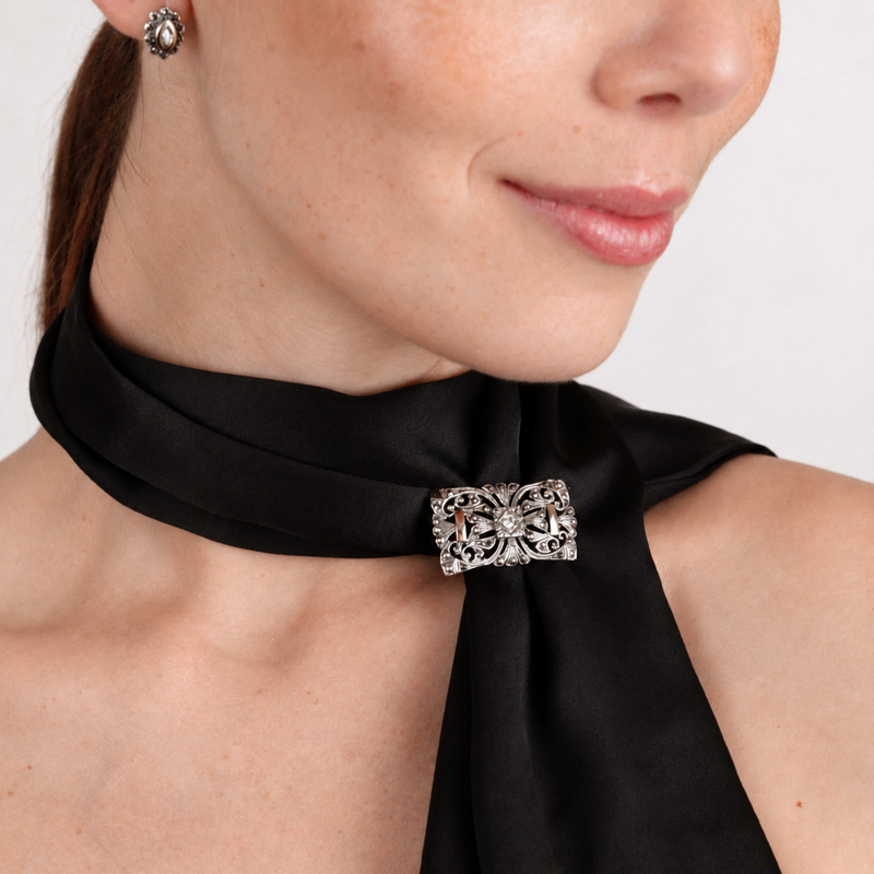 Brooch Cushion with Marcasites in Silver and Gold - Marcasites Collection