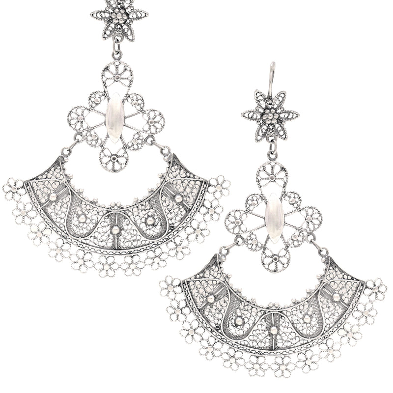 Earrings Skirt in Silver