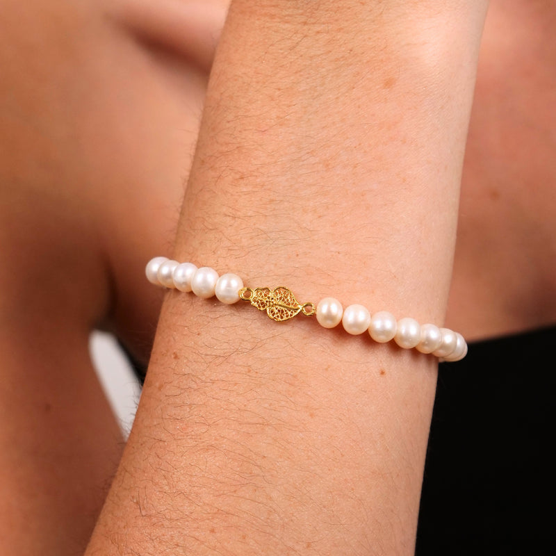 Bracelet Heart of Viana in 19.2Kt Gold with Pearls