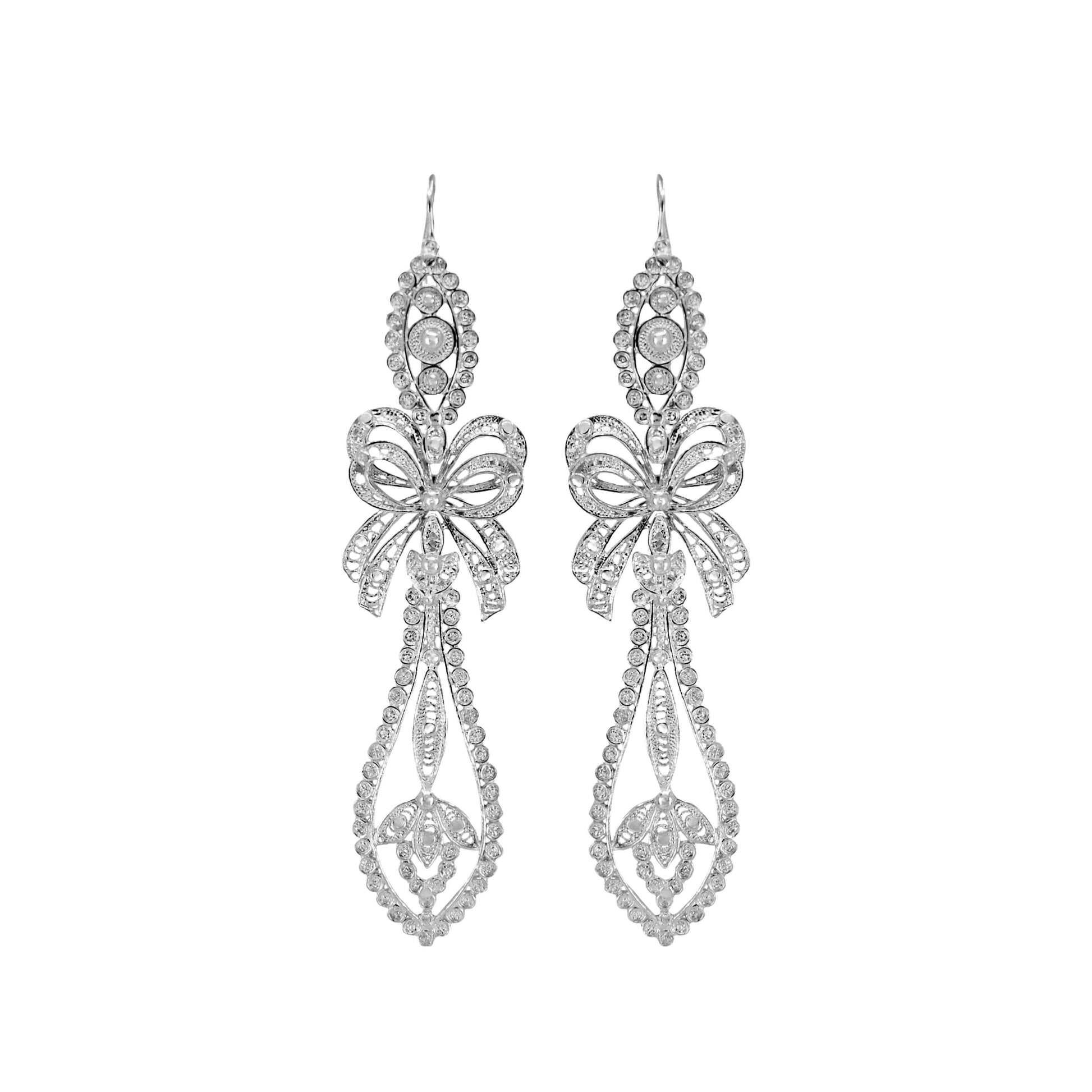 King Earrings in Silver