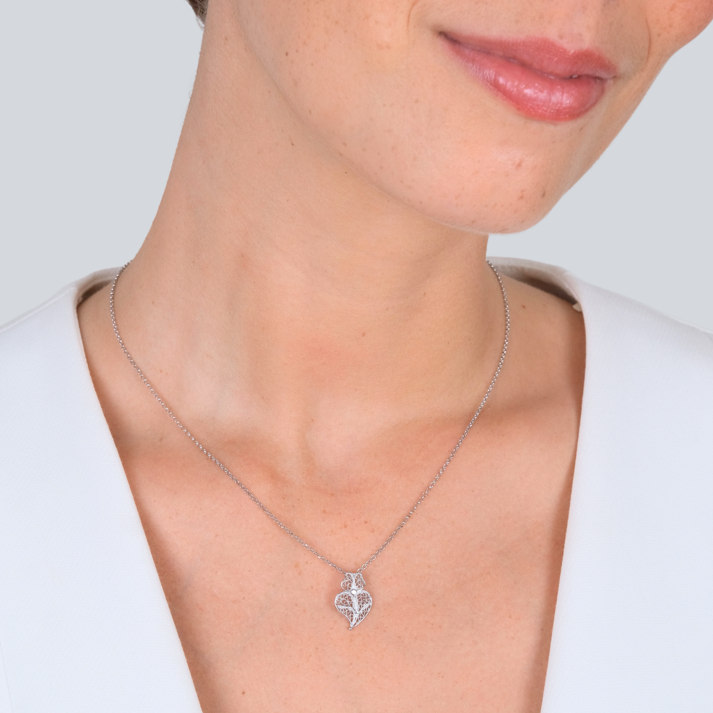 Colar Coração de Viana em Prata