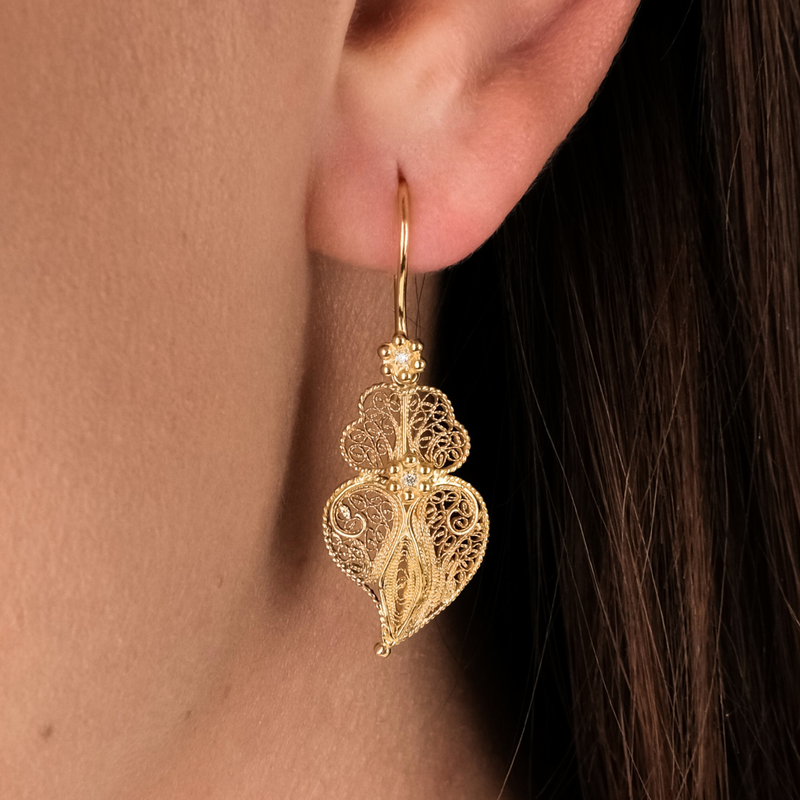 Pendientes Corazón de Viana Flor de Oro 19,2Kt con Diamantes