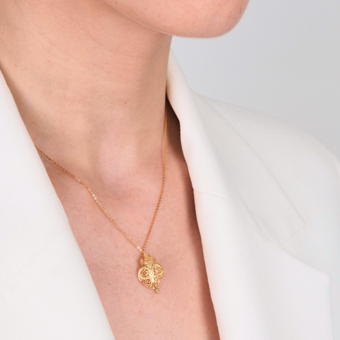 Halskette Volles Herz aus 19,2Kt Gold mit Diamant