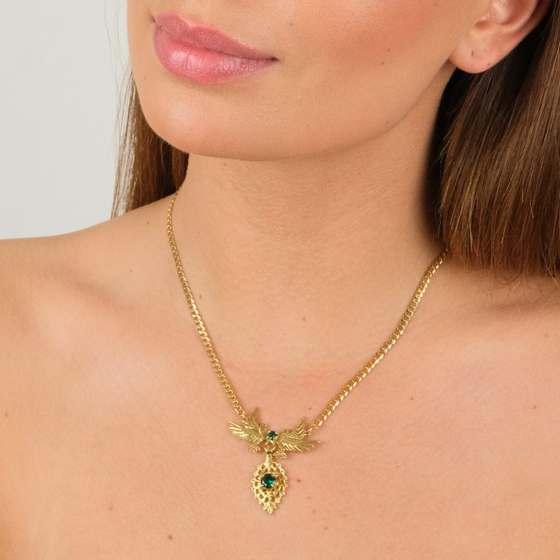 Collar Reina Paloma Verde de Plata bañada en oro