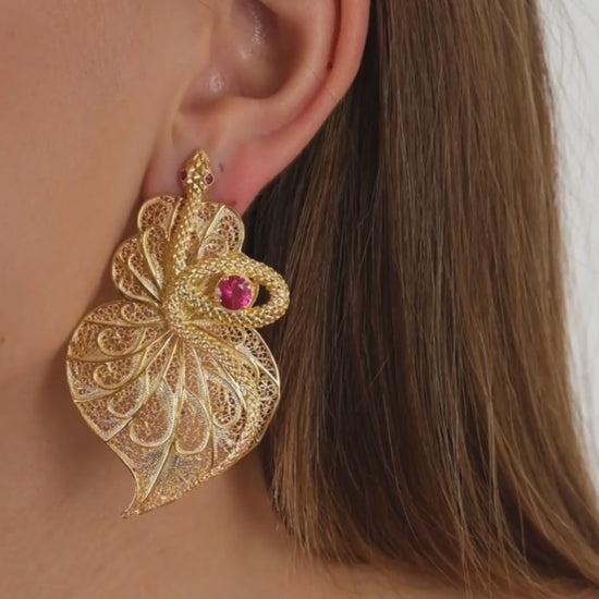 Earrings Heart Snake Red in Gold Plated Silver