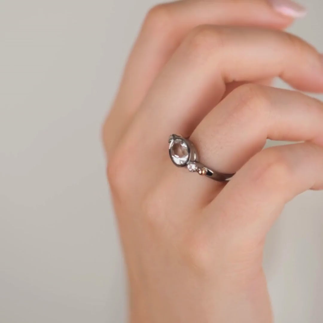 Ring Solitaire Rock Crystal in Silver and Gold