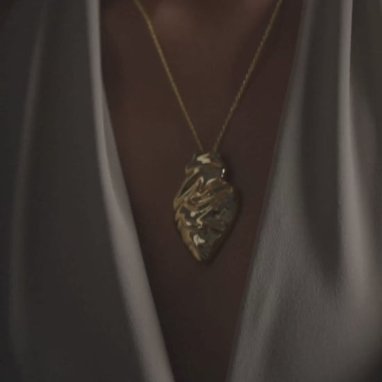 Necklace Melting Heart in Gold Plated Silver