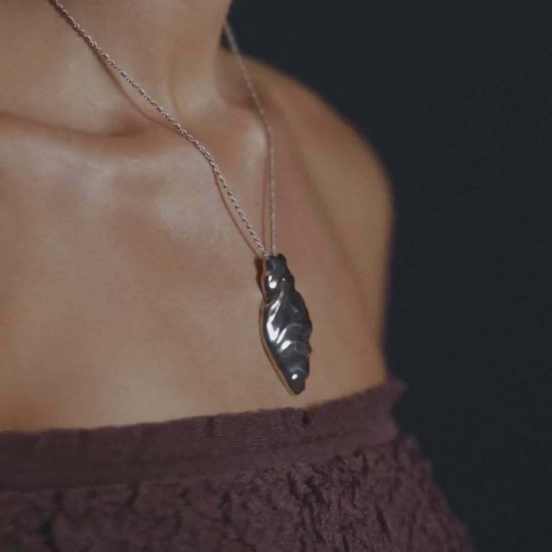 Necklace Melting Heart in Silver