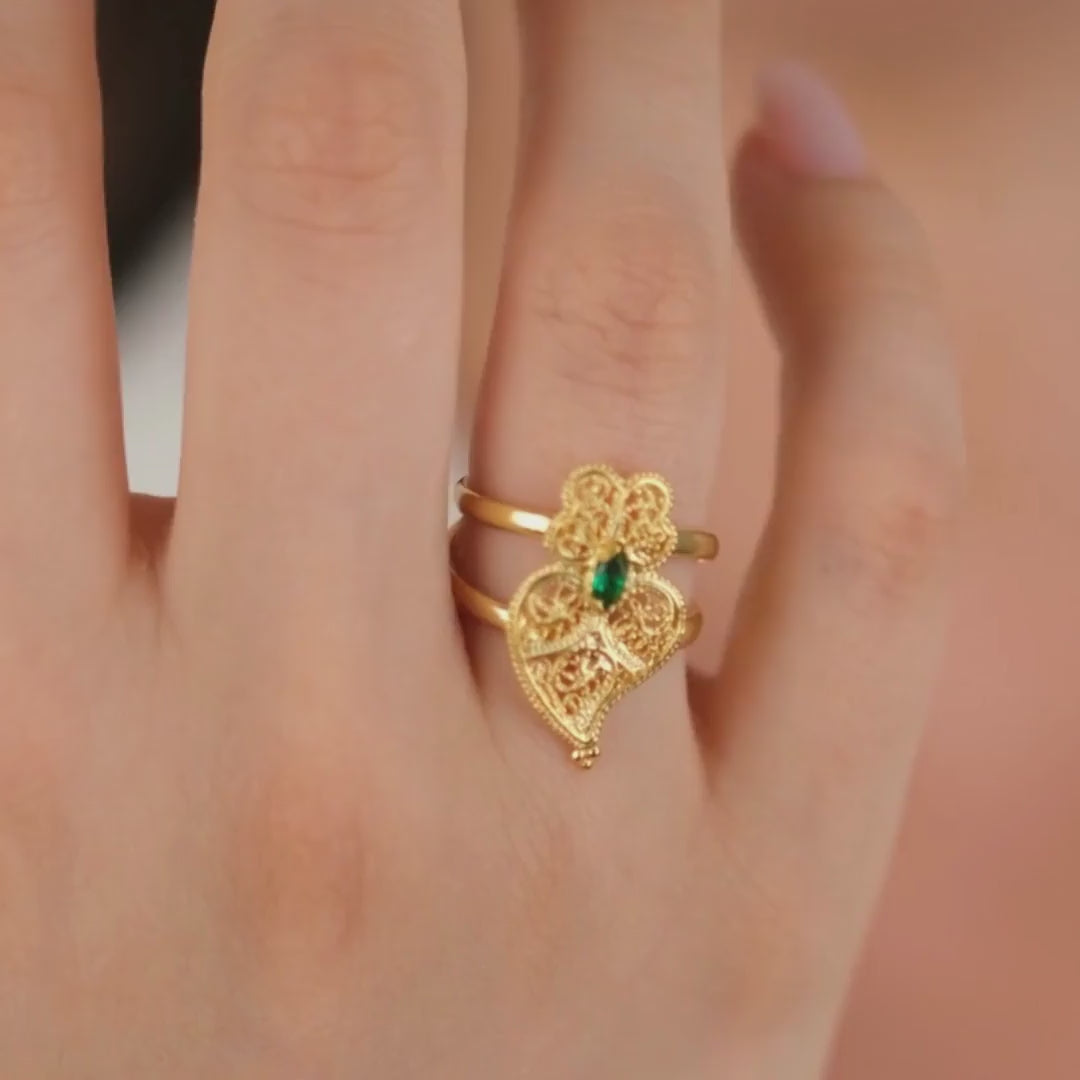 Ring Heart of Viana Green in Gold Plated Silver