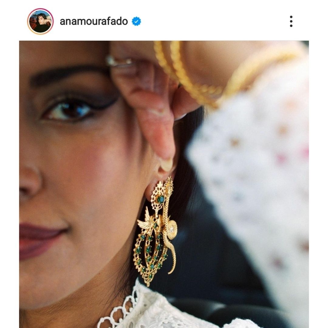 Black Friday Ana Moura wearing Portugal Jewels Black Friday Ana Moura wearing Portugal Jewels