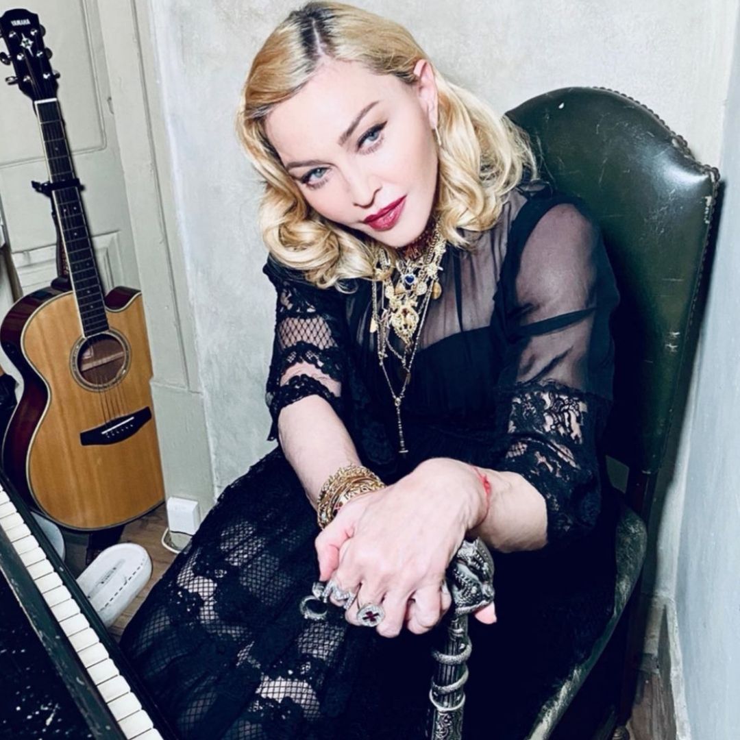 Black Friday Madonna wearing Portugal Jewels Black Friday Madonna wearing Portugal Jewels