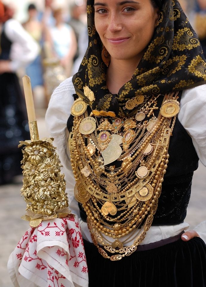 Traditional portuguese jewelry outlet